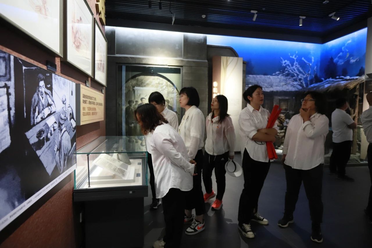 砥礪初心使命，汲取奮進力量丨花花牛乳業(yè)集團黨委組織開展學(xué)習(xí)“焦裕祿精神”主題黨日活動