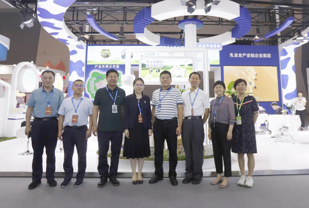 啟航新征程 點亮新賽道丨花花牛乳業(yè)集團(tuán)參加第十四屆中國奶業(yè)大會暨D20峰會，榮獲“中國乳制品生產(chǎn)企業(yè)現(xiàn)代化等級5A級”評定殊榮